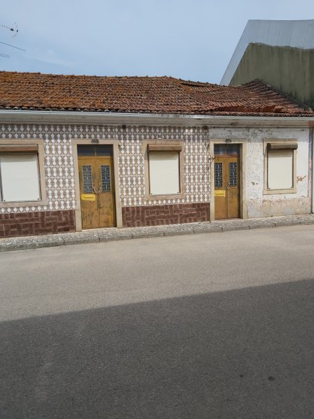 Vente Maison ancienne recuperer près Tomar ville des Templiers Portugal