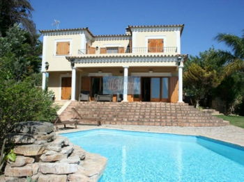 Vente Villa 3 chambres piscine et jardin Santa Barbara de Nexe