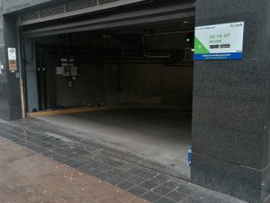 Location Parking Trône Gare Bruxelles Luxembourg Belgique