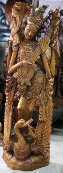 grande statue déesse Sita H 155 cm Sedan Ardennes