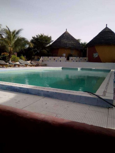 Fonds commerce Hôtel pieds dans l'eau warang Saly Portudal Sénégal